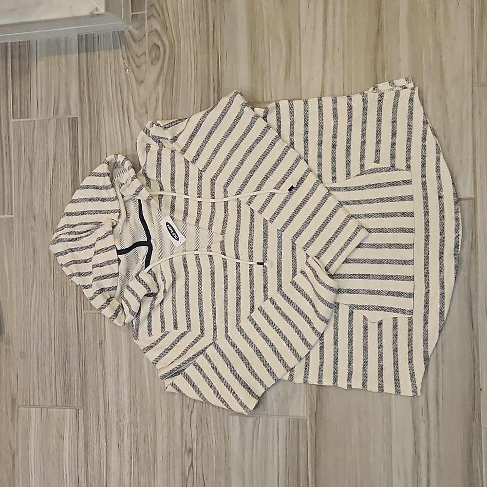 NWT Old Navy top